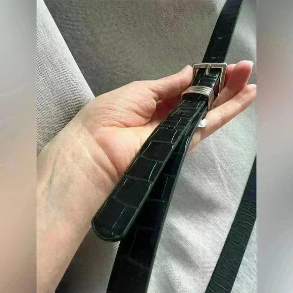 Anne Klein Women’s Synthetic Leather Black Snakeskin Pattern  Belt Medium - Picture 12 of 13